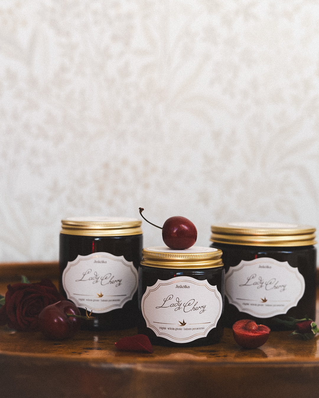 świeca sojowa Lady Cherry - sklep-5.JPG