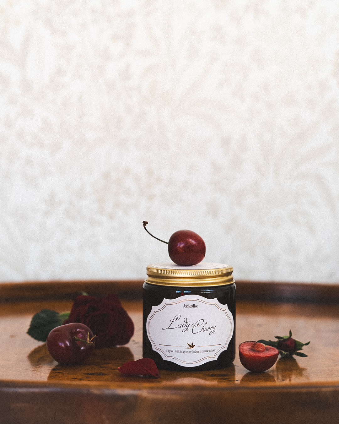 świeca sojowa Lady Cherry - sklep-6.JPG